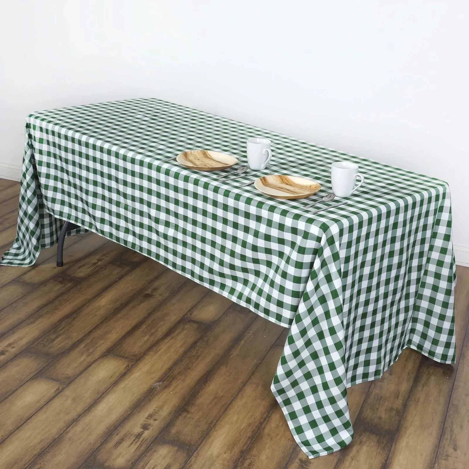 Green and White Checkered Buffalo Plaid Gingham Fabric Rectangle Tablecloth (102 in x 60 in)