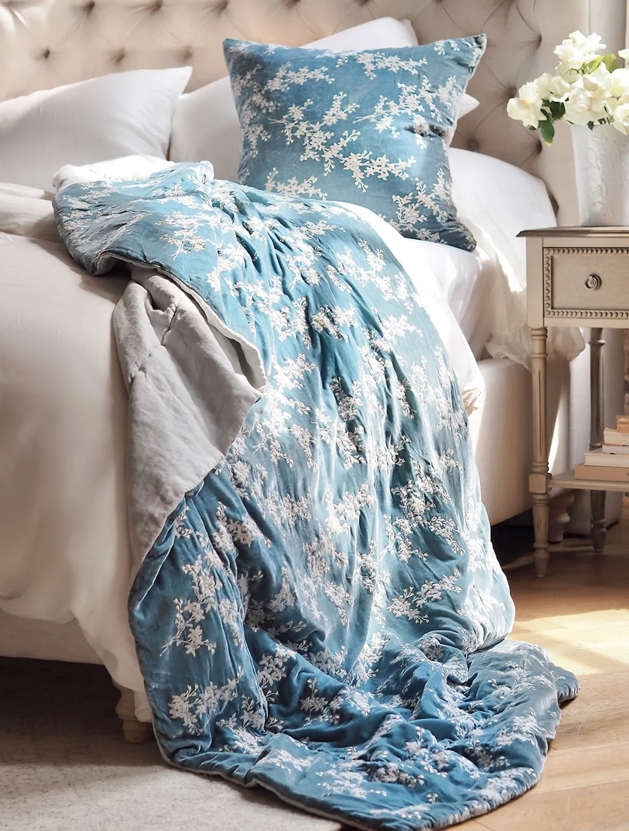 Lynette Cloud Bedding