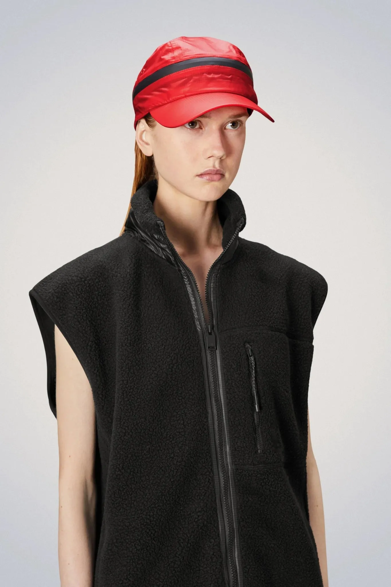 Optimized Weather-Resistant Zip Cap from RAINS NORTON - English Version