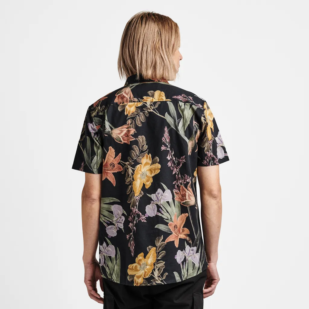 ROARK JOURNEY WOVEN T-SHIRT - BLACK FAR EAST FLORA